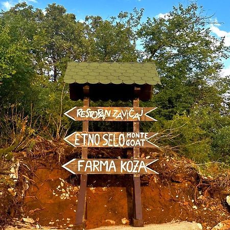 Etno Selo Montegoat Hotel Nikšić Buitenkant foto